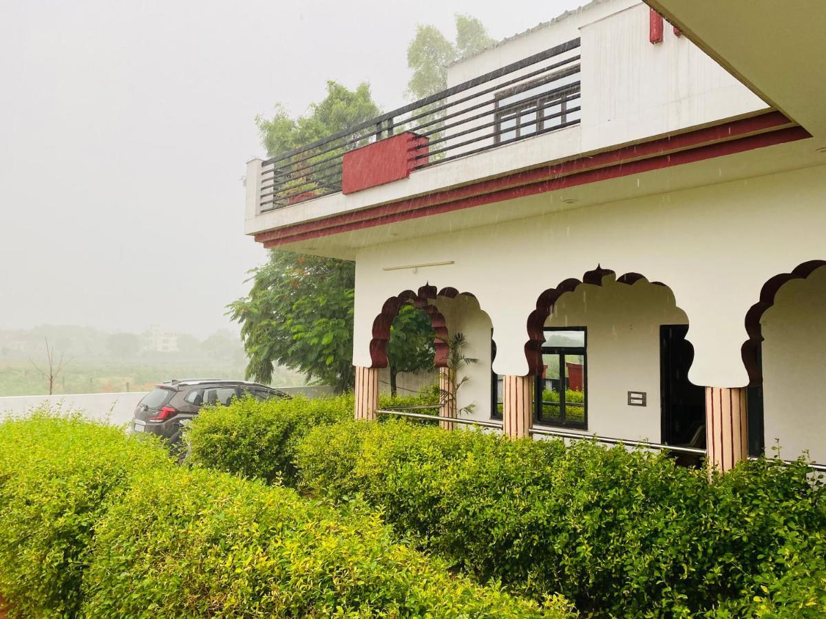 The Natural View Pushkar Bagian luar foto